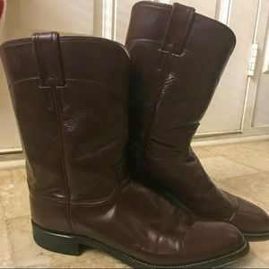 Justin Burgundy US made Ropers #3037